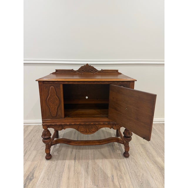 Jacobean 1960s Jacobean Revival Style Sideboard Buffet Credenza For Sale - Image 3 of 10