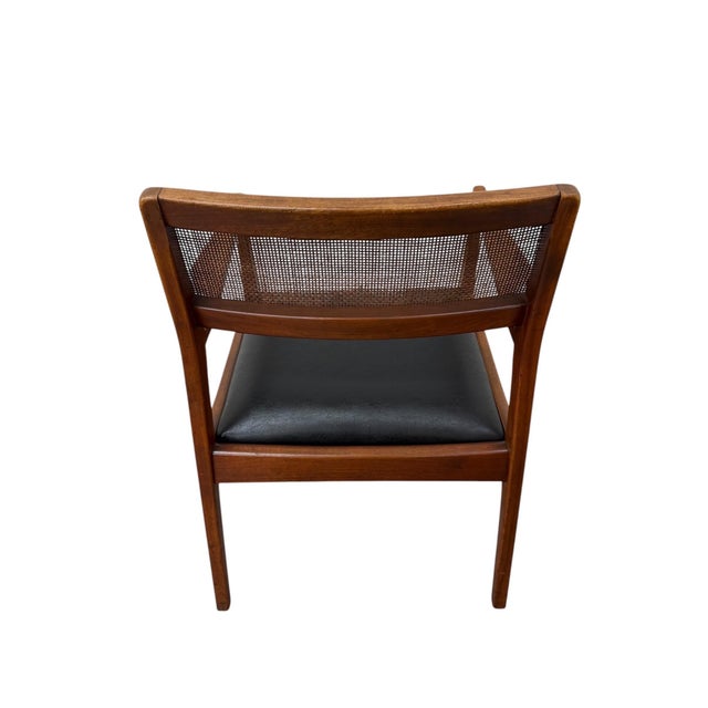 Jens Risom Mid-Century Modern Jens Risom "Playboy" Walnut & Cane Dining Chairs - Set of 6 For Sale - Image 4 of 7