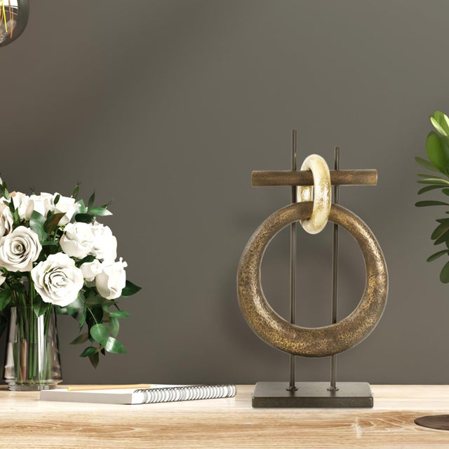 Boquin Circle Sculpture in Polyresin For Sale - Image 11 of 11