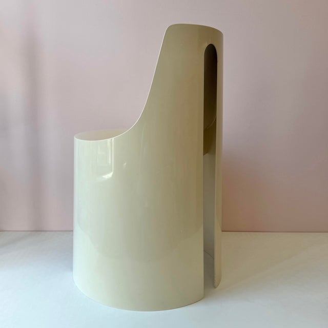 Vintage 1970's "Umbo" Cream Plastic Stacking Chair Attributed to Kay Leroy Ruggles For Sale In New York - Image 6 of 12