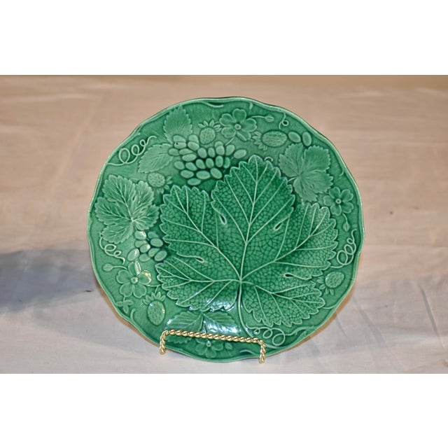 Pair of 19th Century English Majolica Plates For Sale - Image 4 of 13