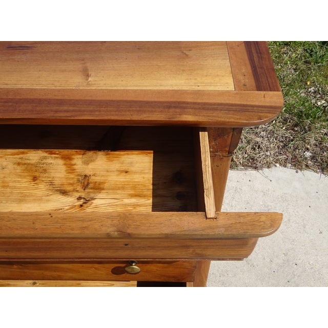 Louis-Philippe Walnut Chest of Drawers, 1850s For Sale - Image 14 of 18