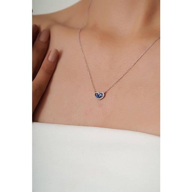 Natural Twin Sapphire and Diamond Heart Necklace in 14k White Gold For Sale In New York - Image 6 of 15