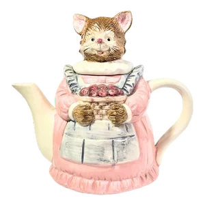 Cat Lady Otogiri Teapot