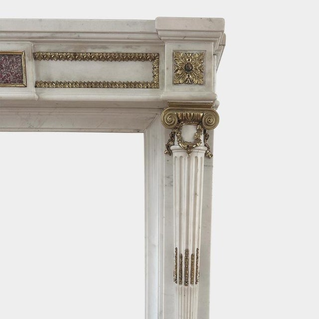 Traditional Large Antique French Empire Statuary White Marble and Ormolu Fireplace Mantel, 1800 For Sale - Image 3 of 10