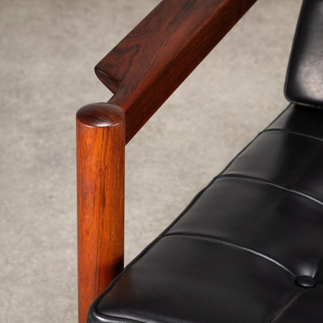 Mid-Century Rosewood and Skai Armchair by Børge Jensen & Sønner for Bernstorffsminde, Denmark, 1960s For Sale - Image 16 of 17