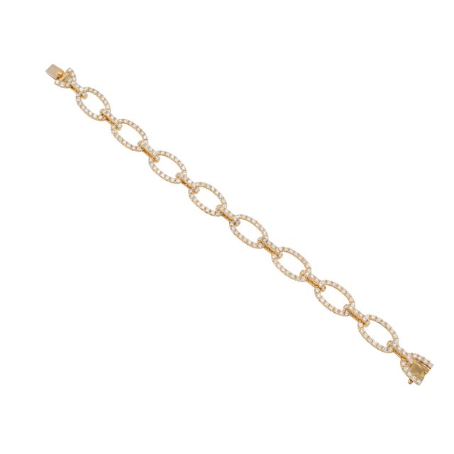 Gold 18k Yellow Gold 4.54ctw Pave Set Diamond Interlaced Oval Open Link Bracelet For Sale - Image 8 of 9
