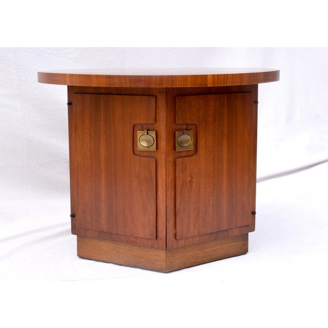 Lane Furniture 1960s Mid-Century Modern Hexagonal Walnut End Tables by Lane Furniture For Sale - Image 4 of 7