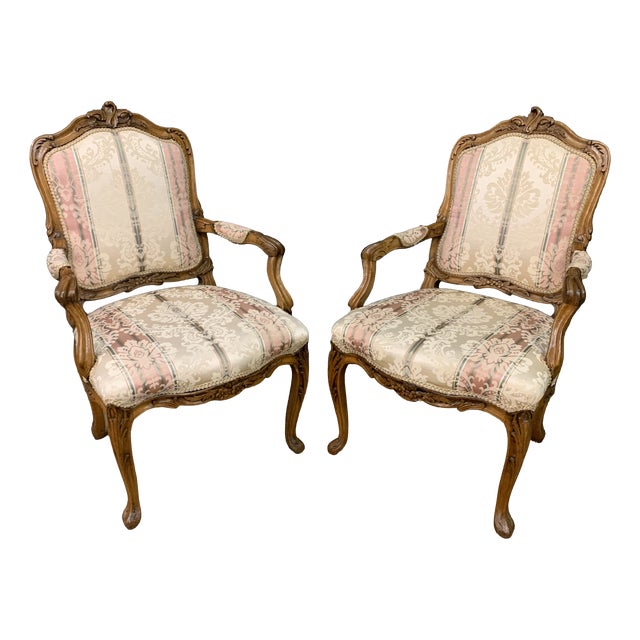 French Carved Walnut Armchairs, 1910, Set of 2 For Sale