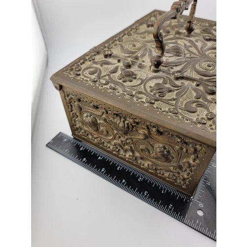 Rare Gourgeous Antique Victorian Renaissance 1880 German Heavy Brass Repousse Jewelry Casket/ Trinket For Sale - Image 11 of 12