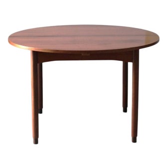 Round Extendable Table, Italy, 1960s For Sale