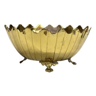 Vintage Scalloped Edge Claw Foot Cachepot For Sale