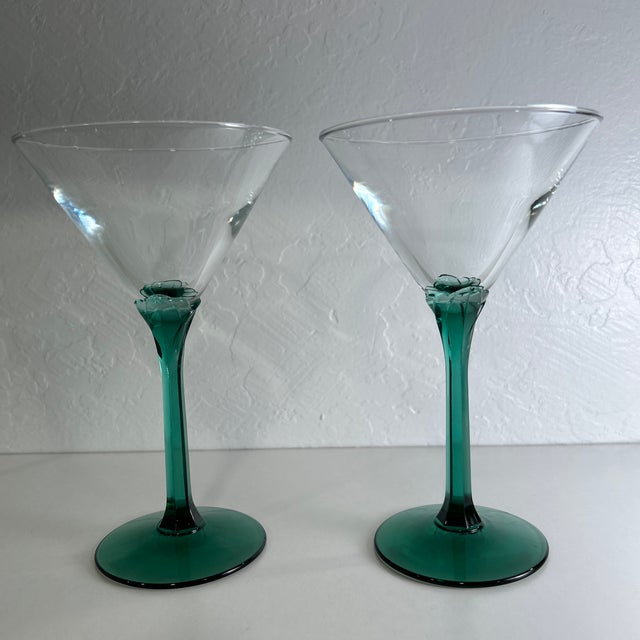 1970’s Vintage Green Stemmed Glasses, 2 Wine and 2 Martini Glasses - Set of 4 For Sale In Sacramento - Image 6 of 8