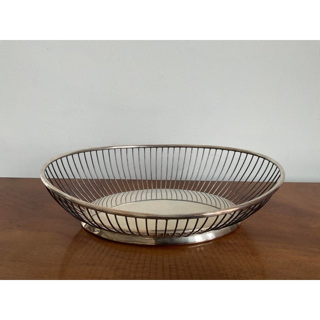 Mid-Century Modern Vintage Mid Century Modern Silverplated Oval Wire Bread Basket by Gorham Yc743 For Sale - Image 3 of 9