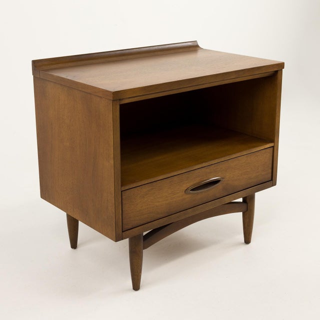 Wood Broyhill Sculptra Mid Century Walnut Nightstand For Sale - Image 7 of 7
