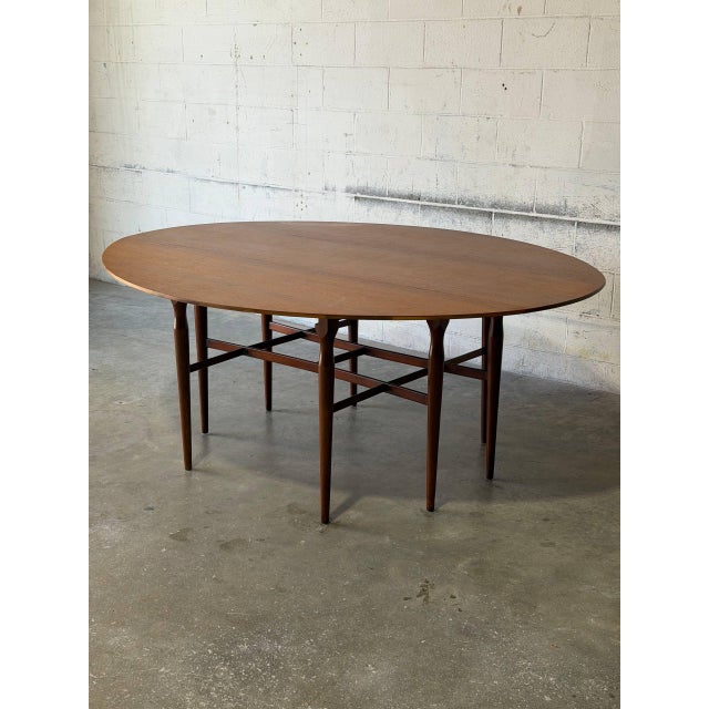 In Style of Henredon Walnut Extendable Oval Drop-Leaf Gateleg Dining Table Mid-Century Modern 1960s For Sale - Image 10 of 14