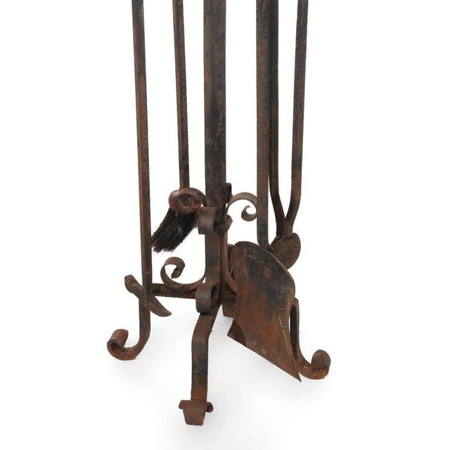 Arts & Crafts Antique Samuel Yellin School Arts & Crafts Wrought Iron Fireplace Tool Set C1920 For Sale - Image 3 of 10