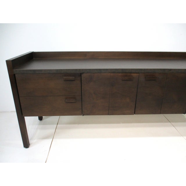 Mid-Century Modern Mid Century Credenza Sideboard or Stereo Cabinet in the Style of Harvey Probber For Sale - Image 3 of 16