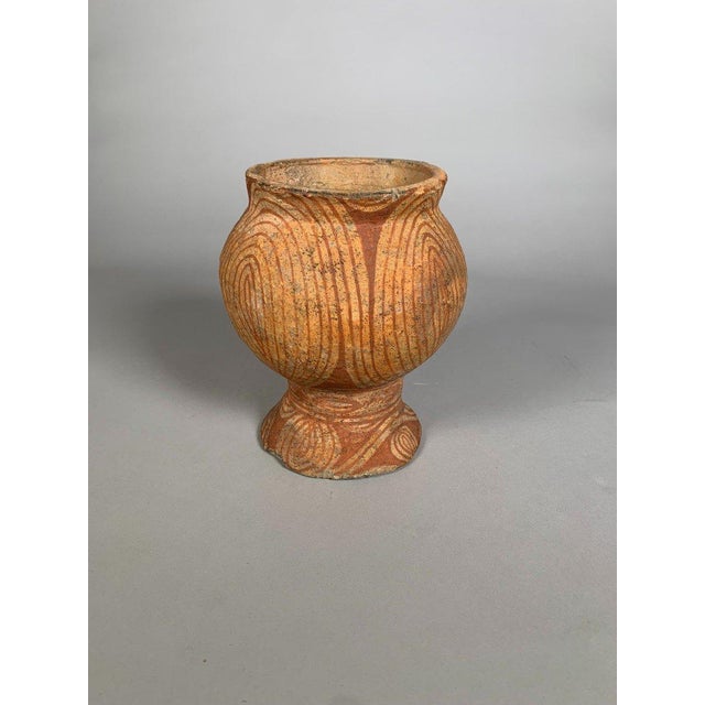 Rustic Terracotta vases from Ban Chiang, Vietnam, Archaeology, 1000 BC For Sale - Image 3 of 9