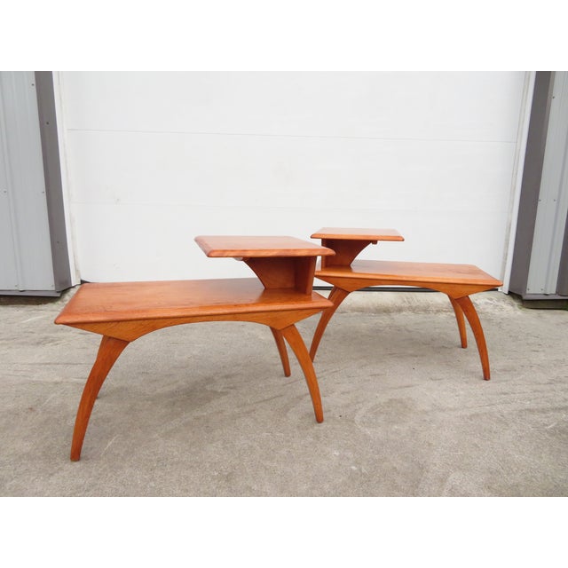 Vintage Mid Century Heywood Wakefield Tier Step Side Table Pair in Champagne For Sale - Image 10 of 15
