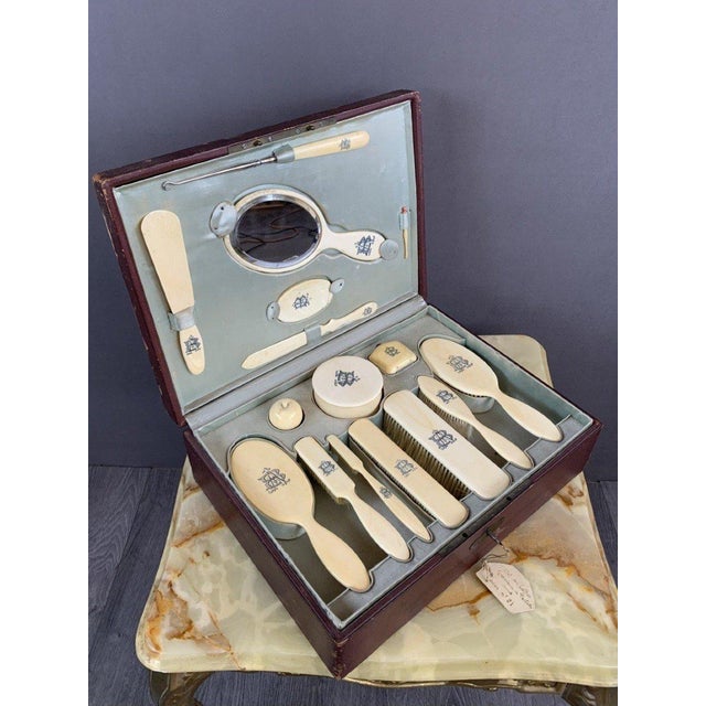 19th Century Toilet Case For Sale - Image 4 of 8