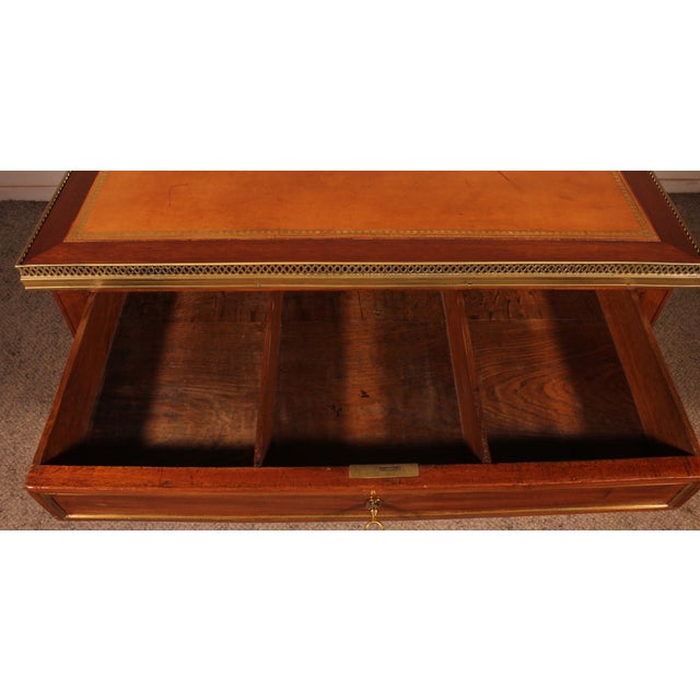 Louis XVI Cabaret Table in Cuban Mahogany For Sale - Image 4 of 16