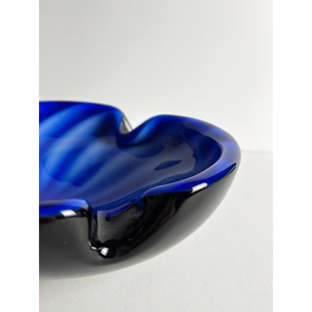 Murano Sommerso Glass Bowl by Alfredo Barbini, 1970s For Sale - Image 4 of 10