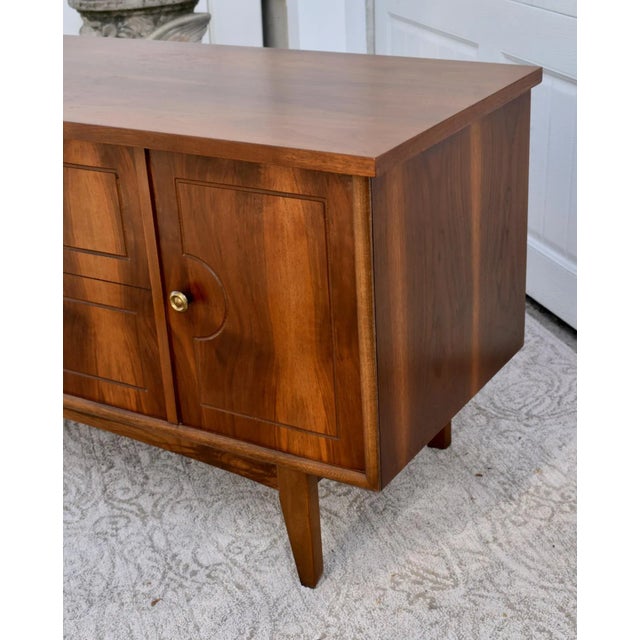 Lane Furniture Vintage Lane MCM Walnut Cedar Chest on Legs For Sale - Image 4 of 15