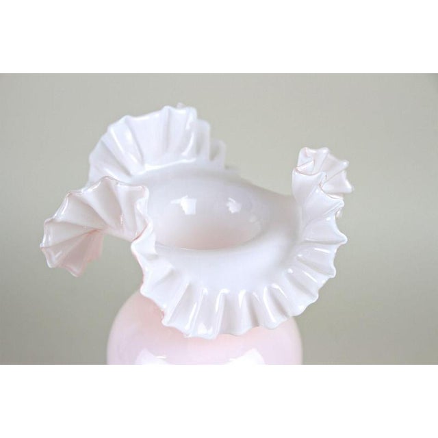 20th Century Art Nouveau Pink Glass Vase with Frilly Edge, Austria, 1900 For Sale - Image 3 of 15