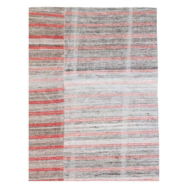 Galerie Shabab Collection Mid-20th Century Handmade Turkish Flat-Weave Kilim Accent Carpet For Sale - Image 4 of 10