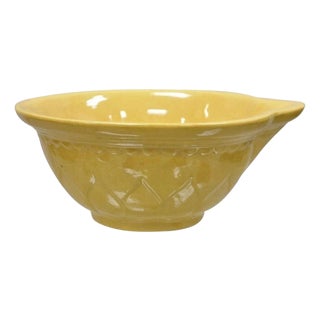 Mid 20th Century American Provincial Country Primitive Yellow Pottery Ceramic Wash Basin Bowl For Sale