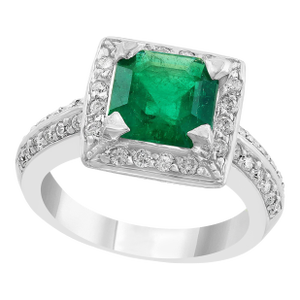 Early 20th Century 2.8 Carat Emerald Cut Colombian Emerald and Diamond Ring Estate, Size 6.75