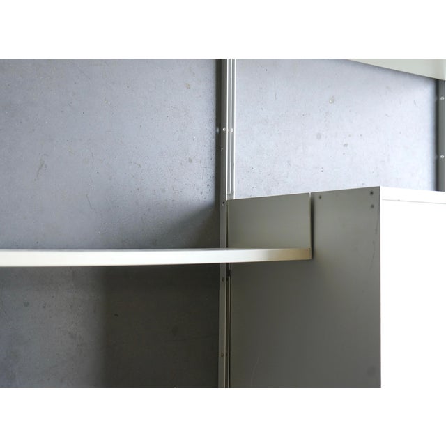 Gray Model 606 Wall Shelving Unit by Dieter Rams for Vitsoe, 1960s For Sale - Image 8 of 16