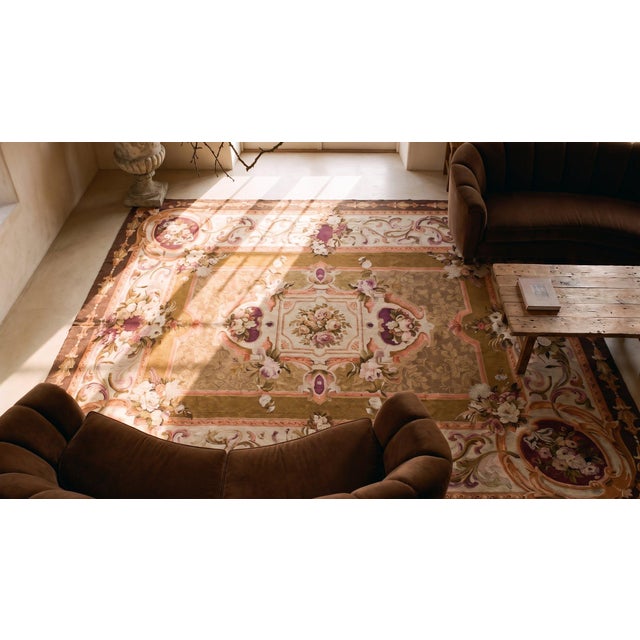 White 1870s Green White Medallion Antique French Aubusson Rug 15'6" X 22' Handmade Wool Carpet For Sale - Image 8 of 9