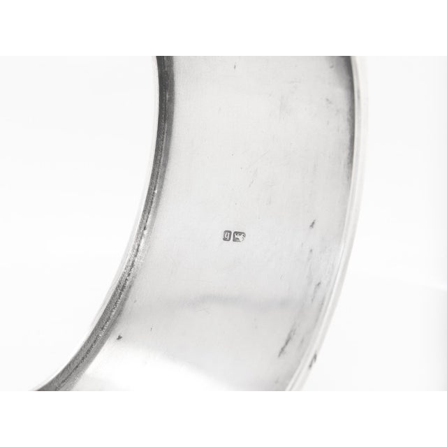 English Victorian Aesthetic Sterling Silver Bangle Bracelet With Scenes of Birds For Sale - Image 12 of 12