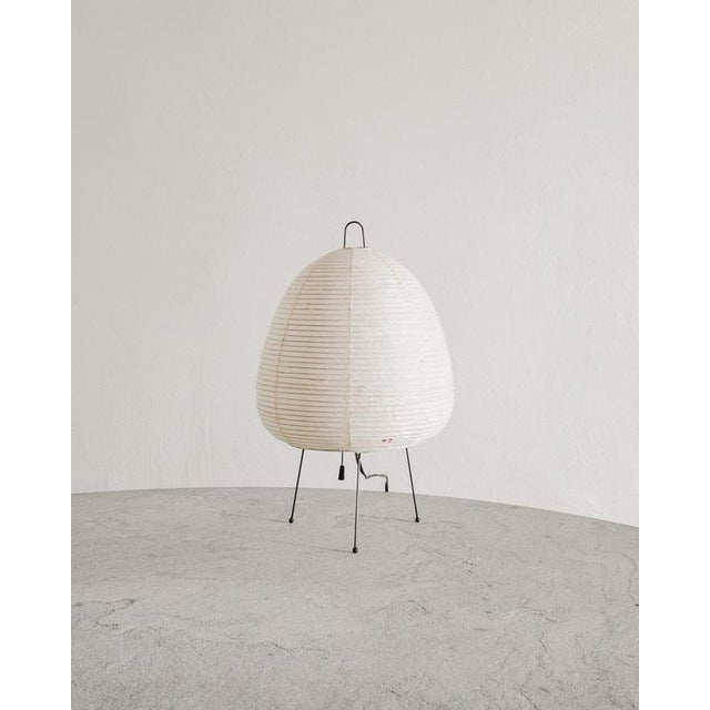 Metal Early Mid-Century 1A Akari Table Desk Lamp in Paper by Isamu Noguchi for Ozeki & Co, Japan, 1950s For Sale - Image 7 of 7