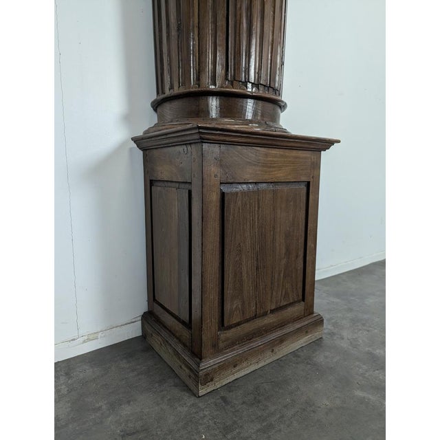 Large 18th Century Oak Corinthian Column For Sale - Image 4 of 8