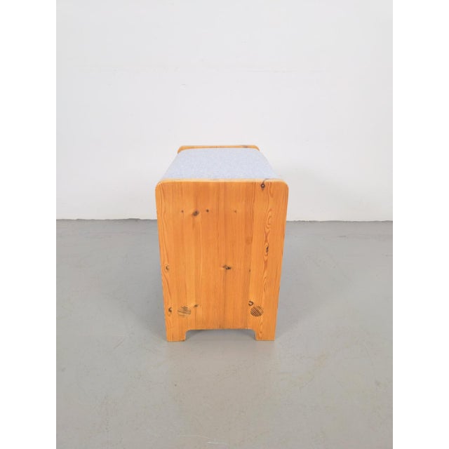 Mid-Century Scandinavian Pine Stool in the style of Charlotte Perriand, Denmark, 1960s For Sale - Image 3 of 10