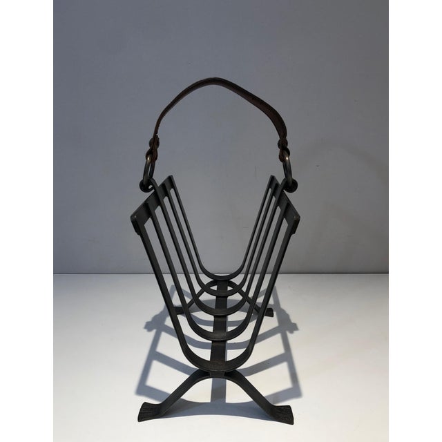 Magazine Rack in Steel and Leather. French Work in the Style of Jacques Adnet. For Sale - Image 10 of 12