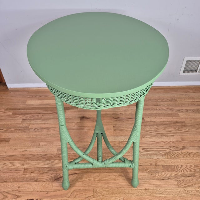 Early 20th Century Celery Green Painted Wicker Oval Sofa Console Table Desk Vanity For Sale In Washington DC - Image 6 of 11