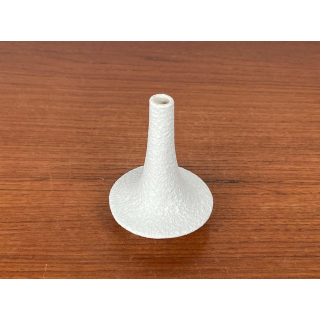 White Small Mid-Century Modern German White Sculptural Vase by Peter Müller for Sgrafo Modern, 1960s For Sale - Image 8 of 16