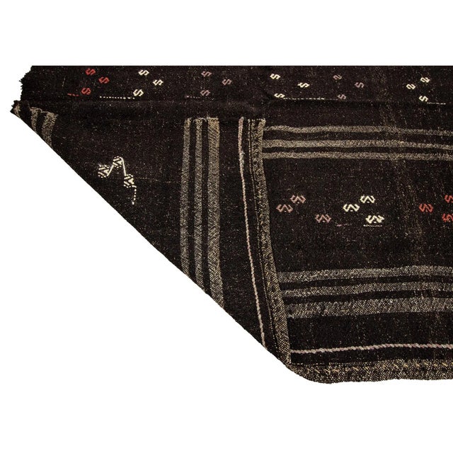Mid 20th Century 1960s Vintage Embroidered Modern Kilim Rug- 5′6″ × 10′7″ For Sale - Image 5 of 7