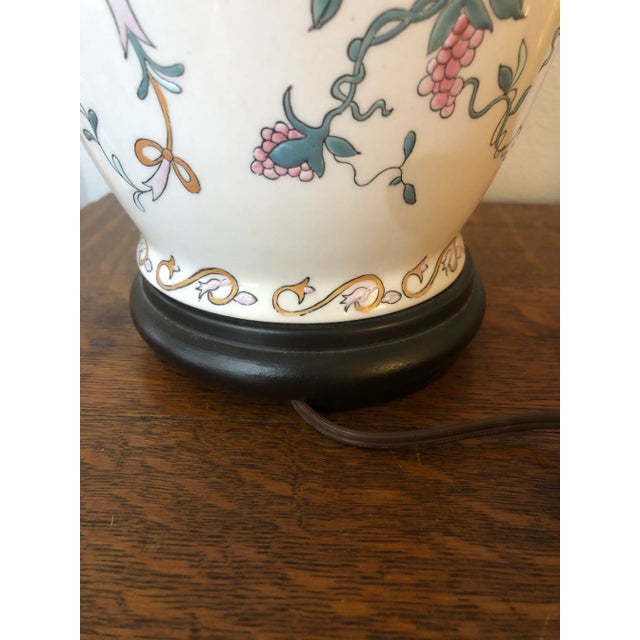 1970s 1970s Chinoiserie Ming Style Enameled Porcelain Lamp For Sale - Image 5 of 8