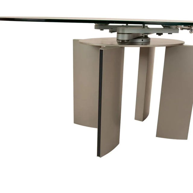 K / G 750 / E Dining Table in Glass with Silver Legs and Pull-Out Function from Ronald Schmitt For Sale - Image 5 of 12