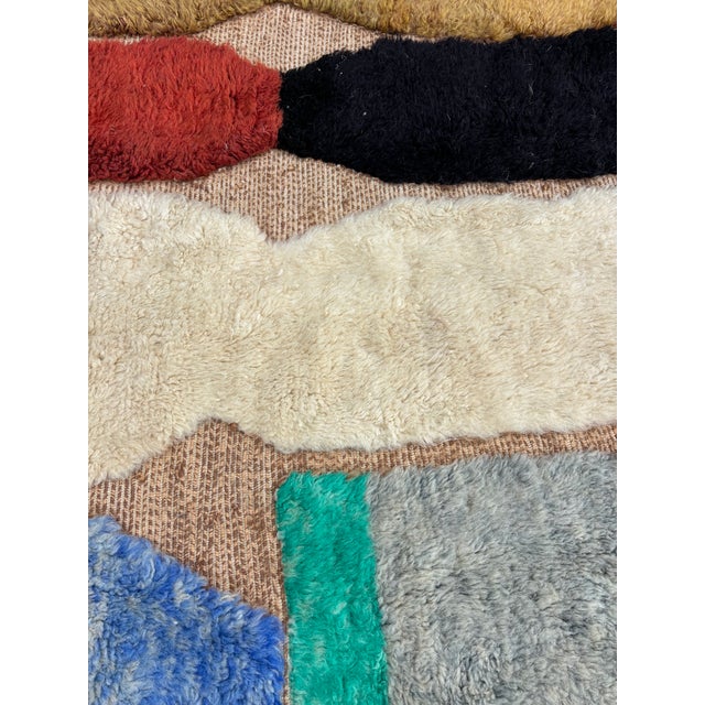 Moroccan Mrirt Rug in Handwoven Abstract Wool, 2010s For Sale - Image 6 of 13