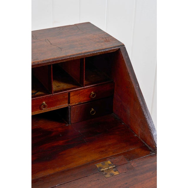 George III Mahogany Bureau (C. 1780) For Sale In Charleston - Image 6 of 16