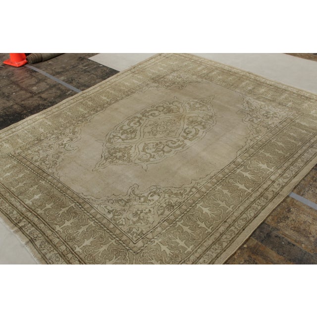 Originating from India circa 1920-1930, a gorgeous Amritsar piece joining Rug & Kilim’s Antique & Vintage collection. The...
