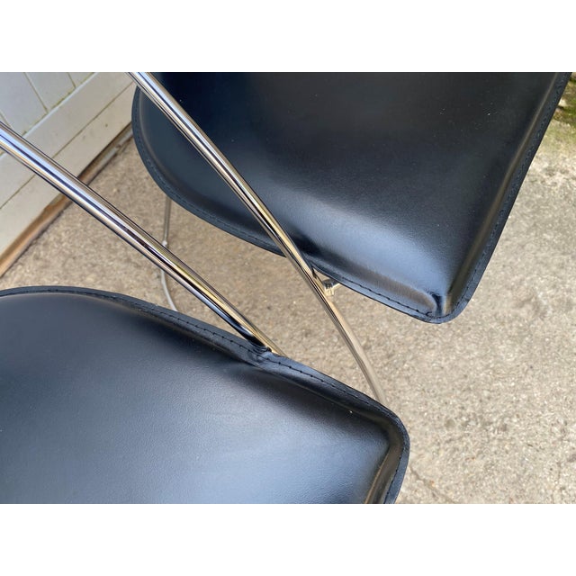 Vintage Linda Armchairs in Black Leather and Chromed Steel Frame by Arrben, 1980s, Set of 4 For Sale - Image 14 of 18
