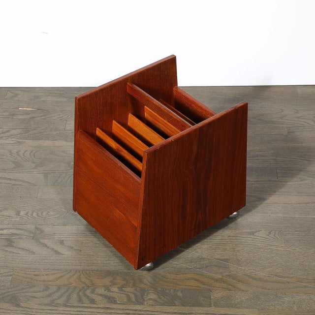 Mid-Century Magazine Rack in Book-Matched Rosewood by Rolf Hesland for Bruskbo For Sale - Image 12 of 12