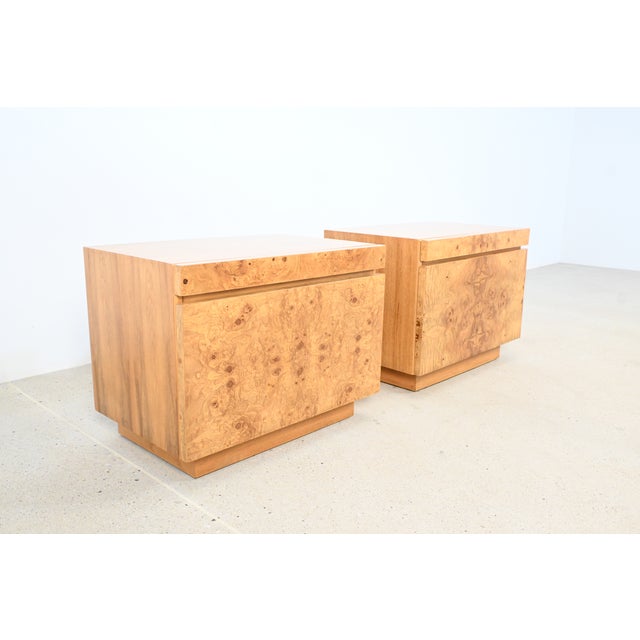 Beautiful pair of vintage Lane Furniture burl wood nightstands featuring dramatic bookmatched grain and classic mid-...